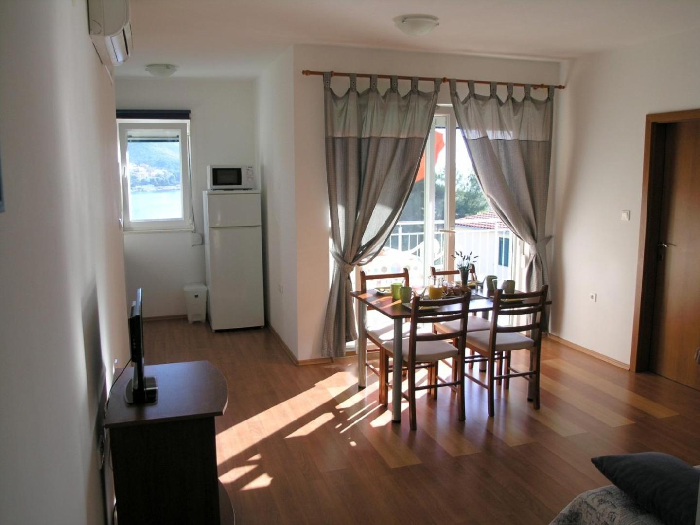 Apartments Aurelius - Relaxing With Gorgeous View Трогир Экстерьер фото