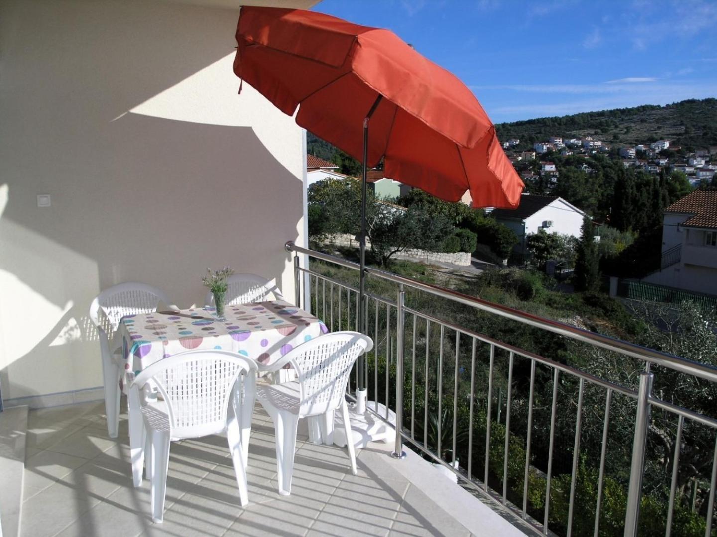 Apartments Aurelius - Relaxing With Gorgeous View Трогир Экстерьер фото